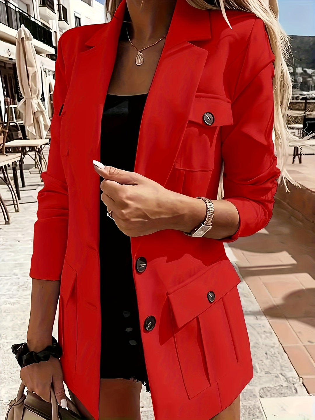 Blazer – Knoopsluiting & Functionele Zakken