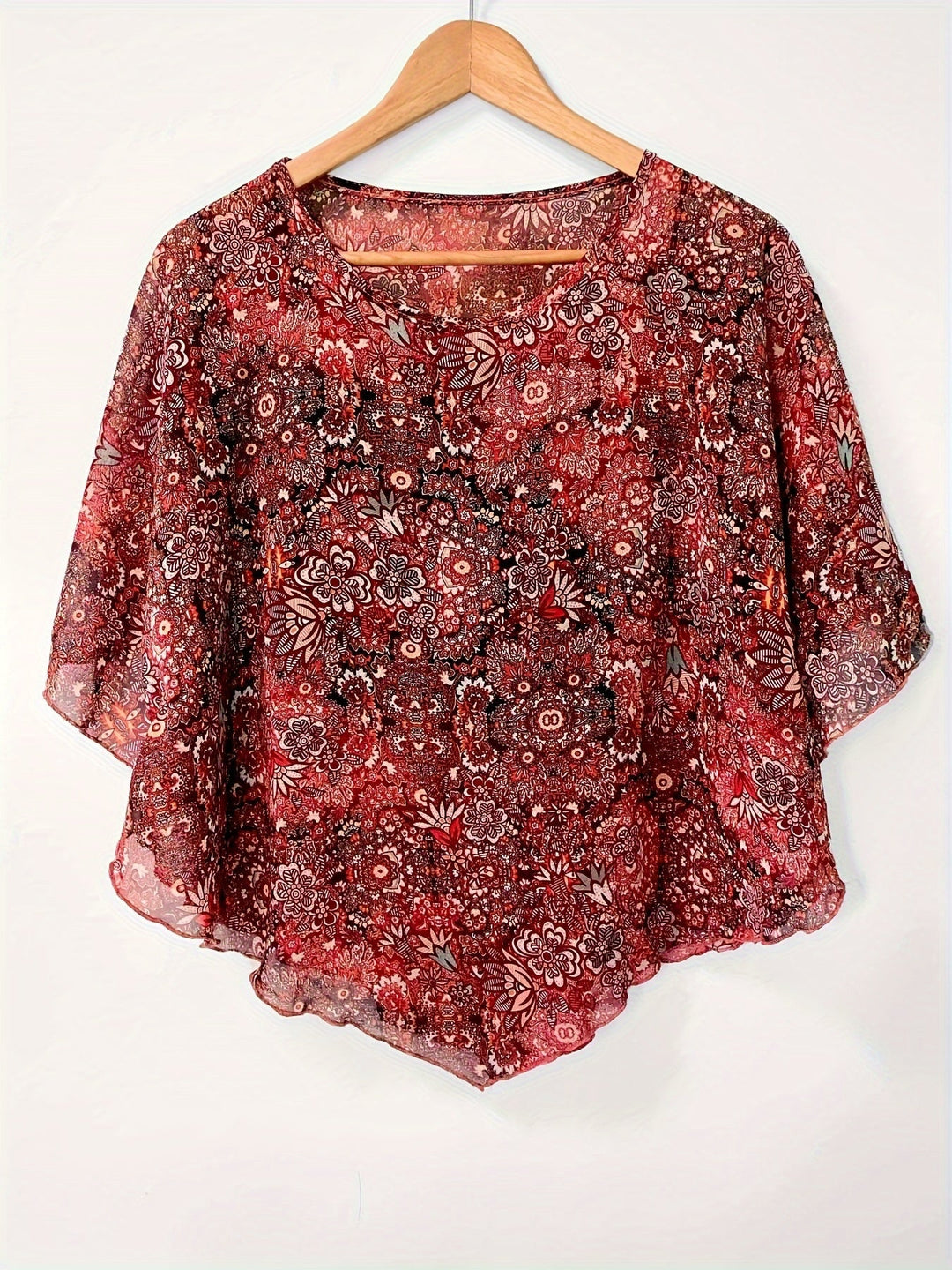 Bloemen Asymmetrische Blouse - Transparante Mouwen & Pullover Ontwerp
