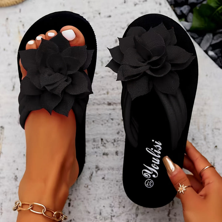 Bloemen-Flipflops – Instapstijl & Gewatteerde Zool