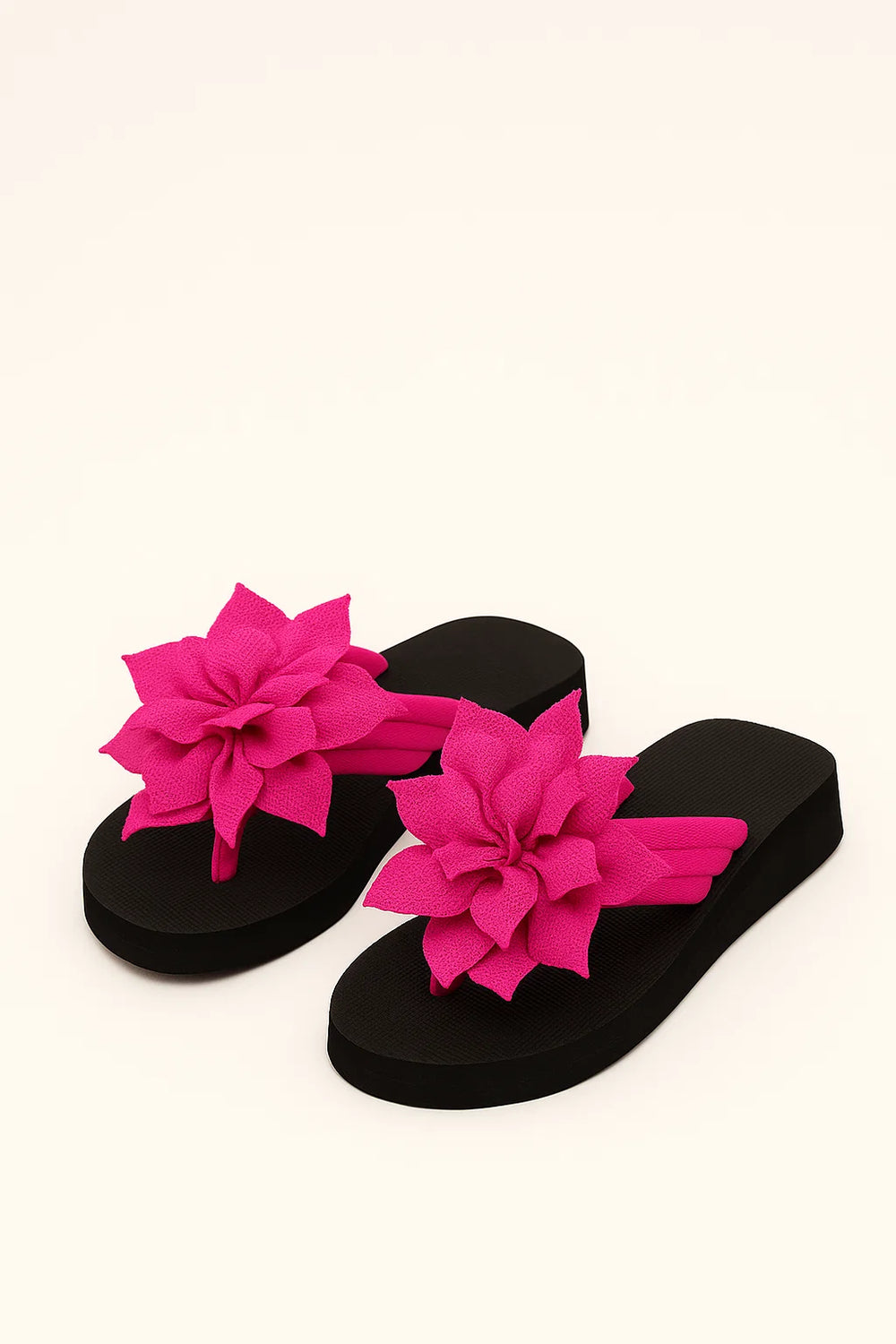 Bloemen-Flipflops – Instapstijl & Gewatteerde Zool