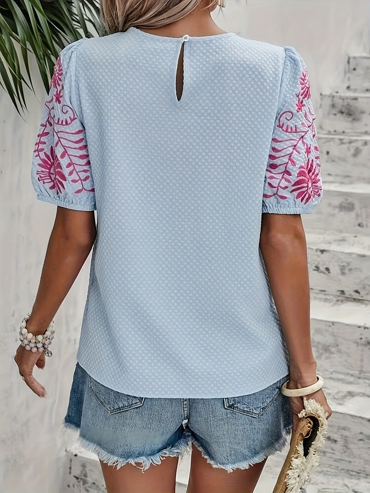 Blouse – Geborduurd Bloemenpatroon & Ademend Materiaal