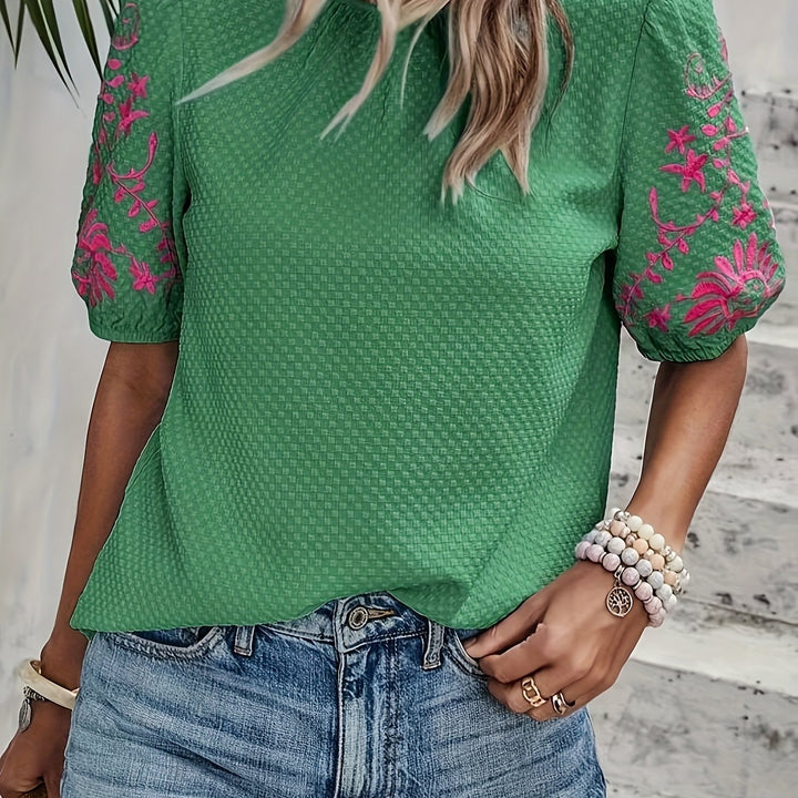 Blouse – Geborduurd Bloemenpatroon & Ademend Materiaal