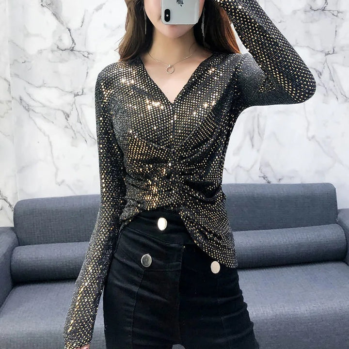 Blouse – Glanzende Stof & Slank Ontwerp