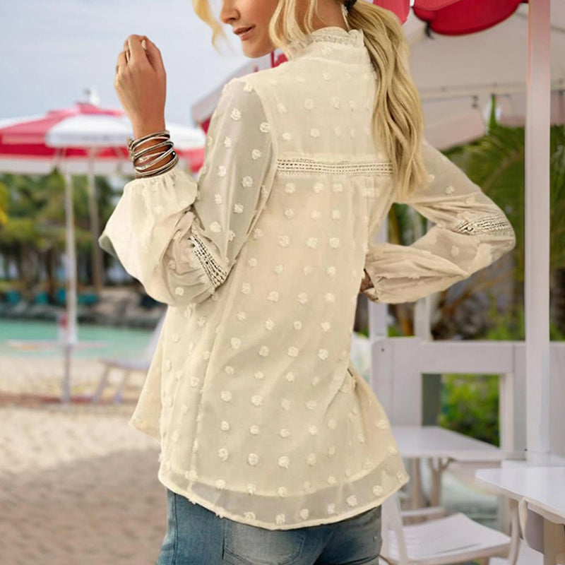 Blouse – V-Hals Met Kantopeningen & Luchtig Draagcomfort