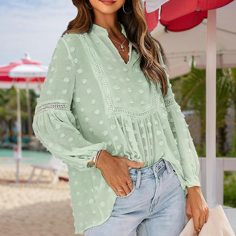 Blouse – V-Hals Met Kantopeningen & Luchtig Draagcomfort