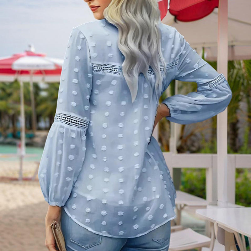 Blouse – V-Hals Met Kantopeningen & Luchtig Draagcomfort