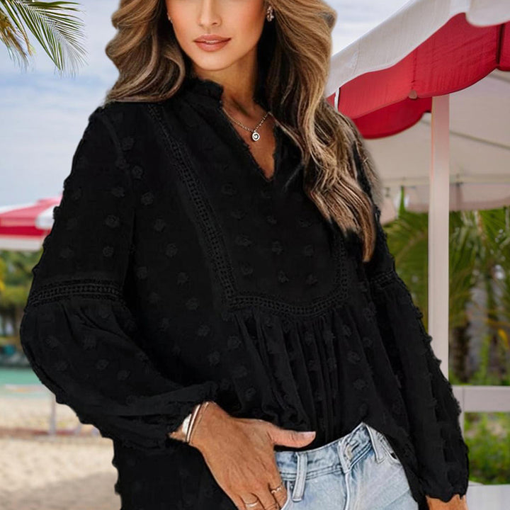 Blouse – V-Hals Met Kantopeningen & Luchtig Draagcomfort
