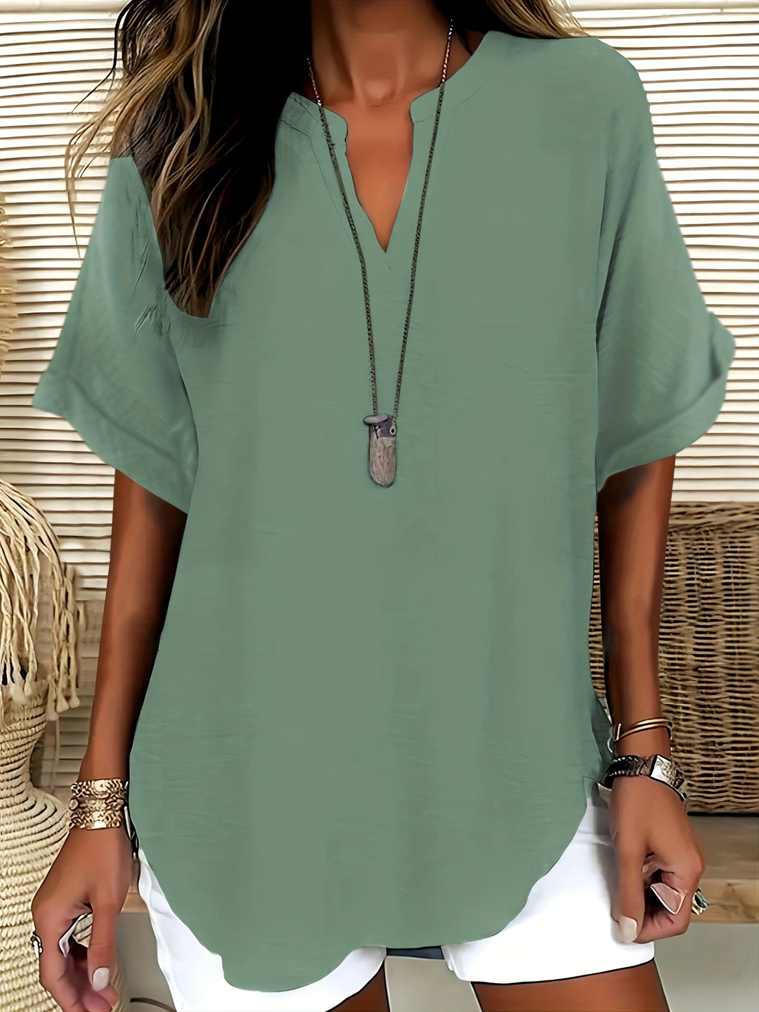 Blouse – V-hals & Losse Pasvorm met Korte Mouwen