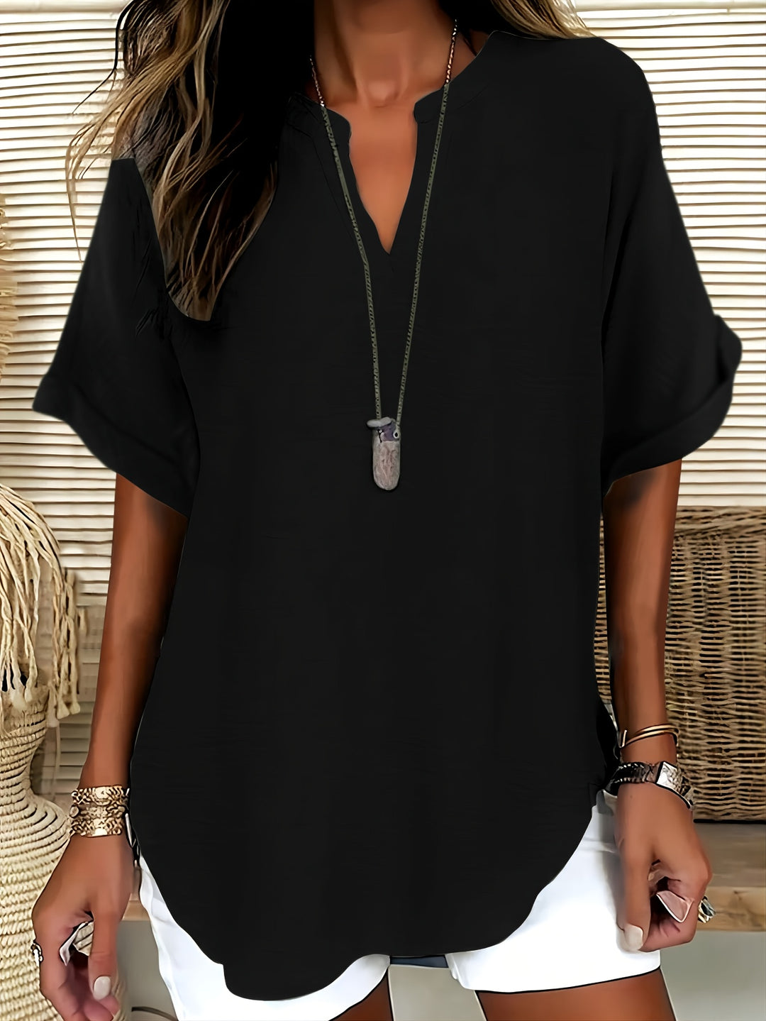 Blouse – V-hals & Losse Pasvorm met Korte Mouwen