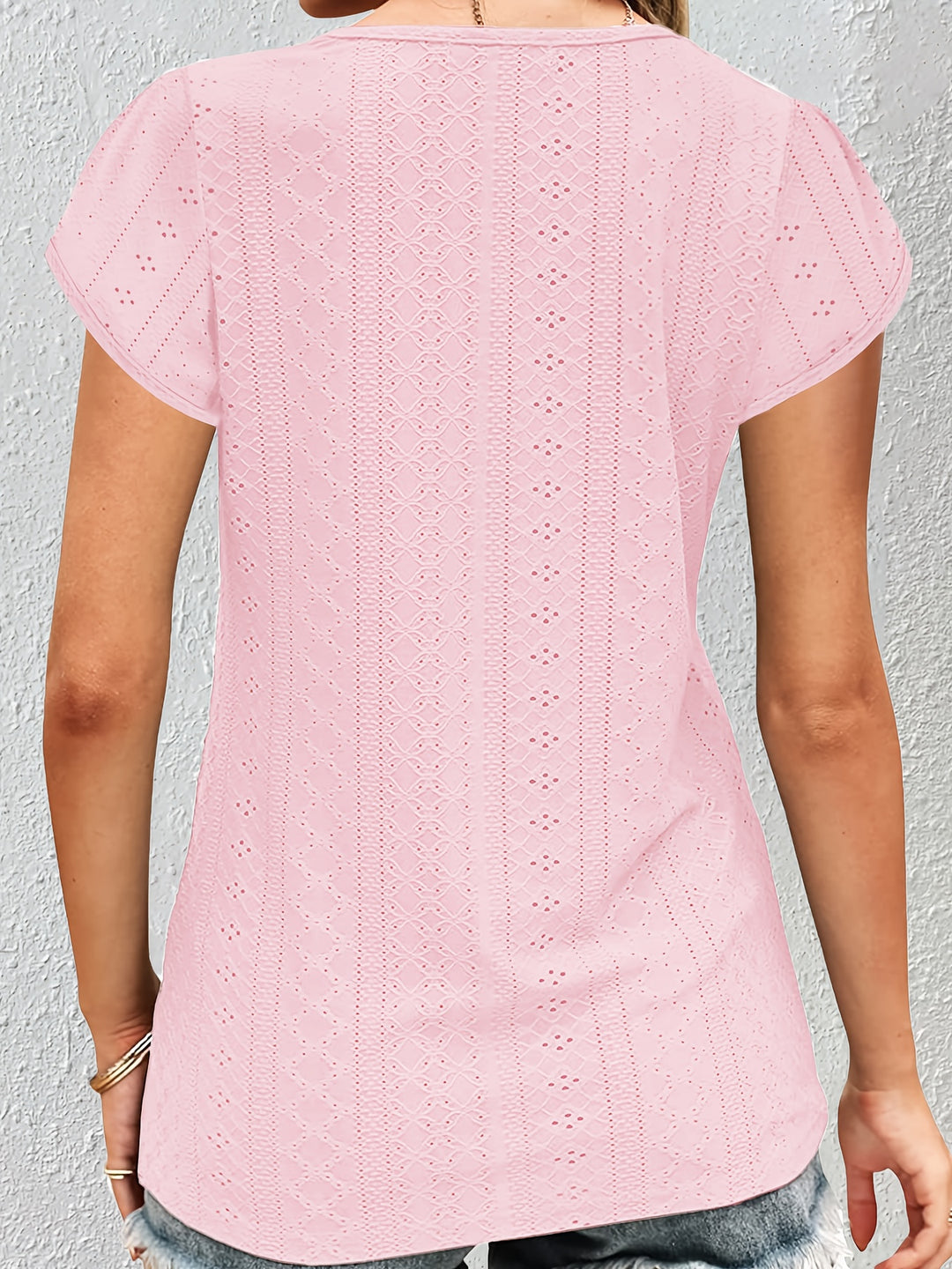 Blouse – V-hals met Kanten Bies & Flexibele Pasvorm
