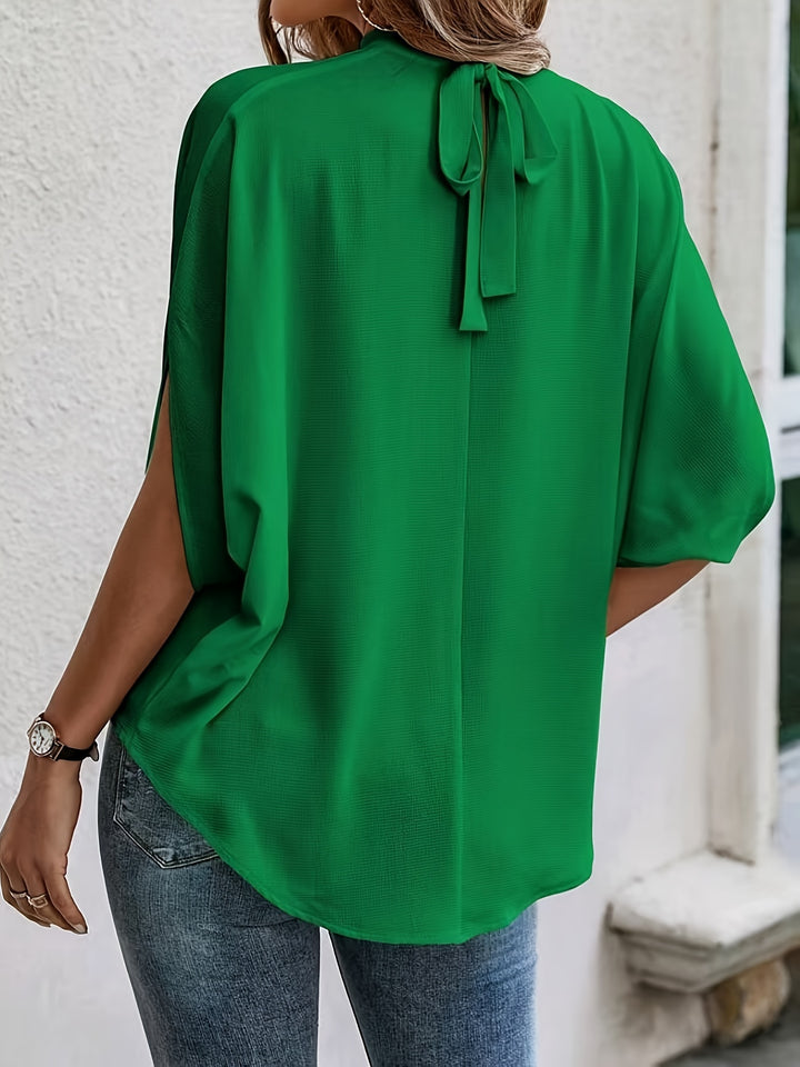 Blouse – Vleermuismouwen & Ronde Hals met Strikdetail