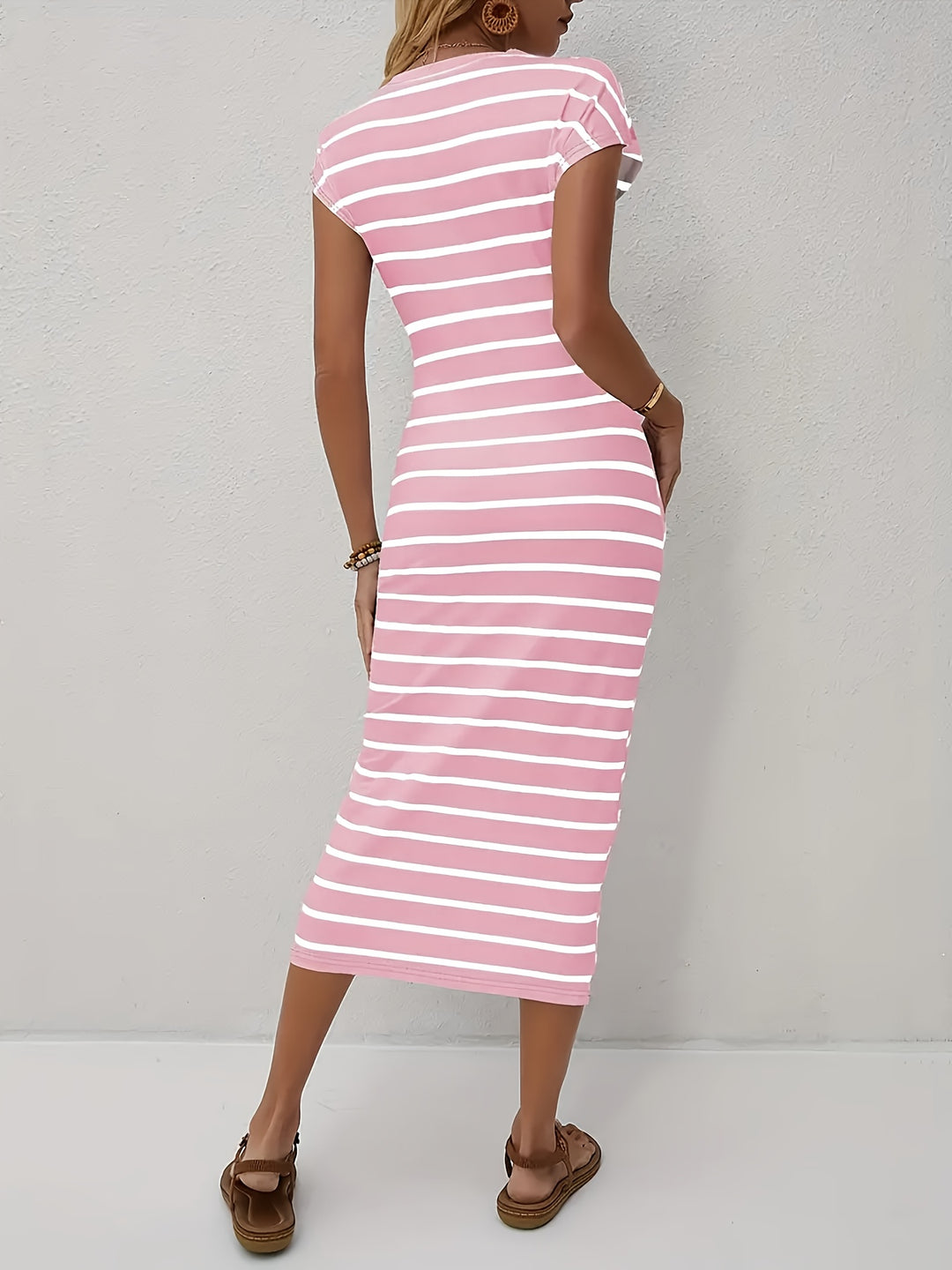 Bodycon Jurk – Mouwloos Ontwerp & Elastische Tailleband