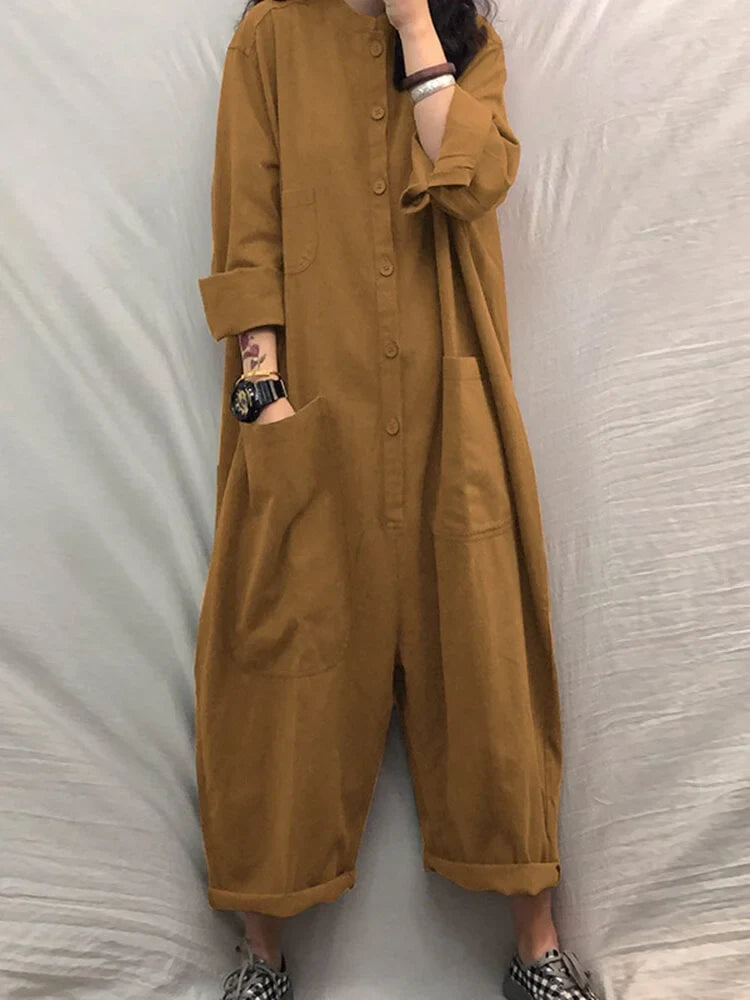 Cara - Casual jumpsuit met effen knopen en zakken
