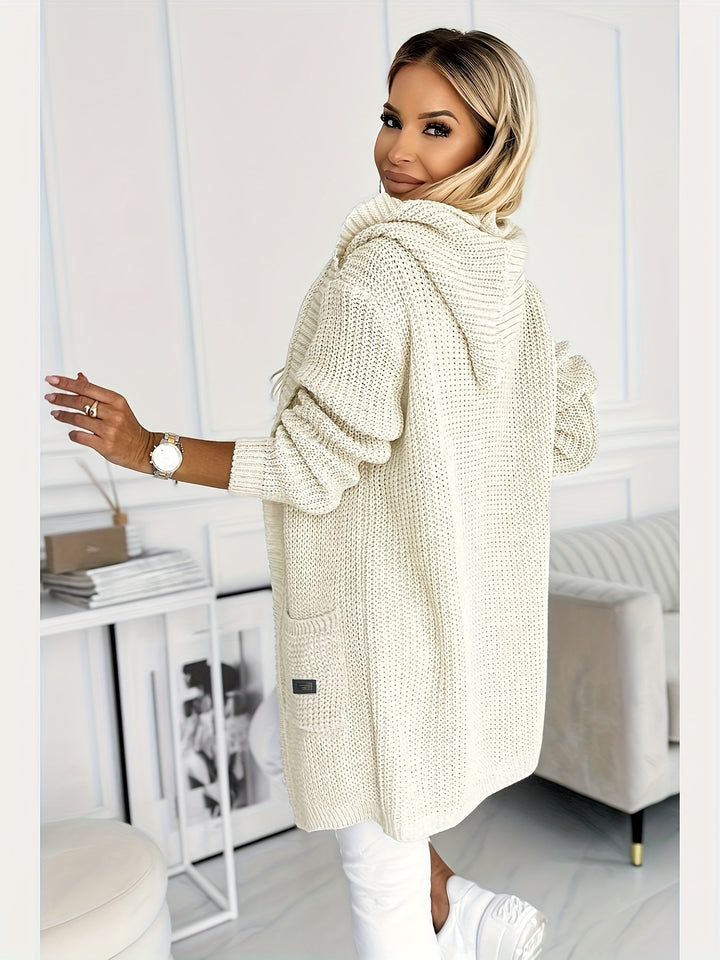 Cardigan – Gebreide Structuur & Capuchon