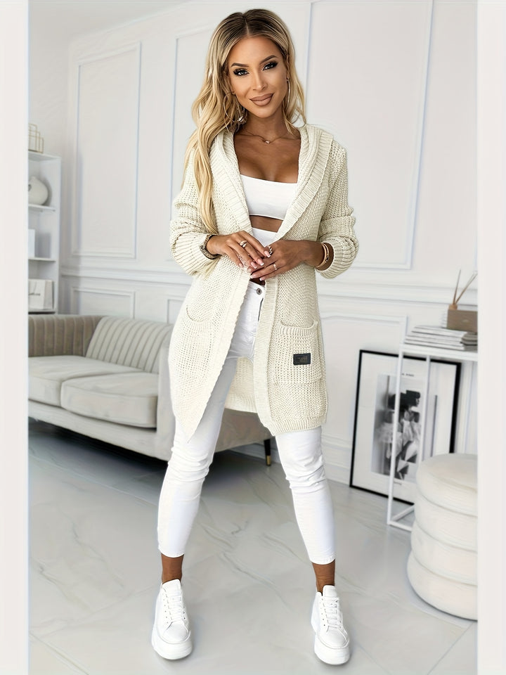 Cardigan – Gebreide Structuur & Capuchon