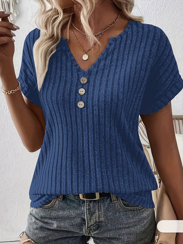 Casual Gestreept T-Shirt – V-Hals Ontwerp & Knoopsluiting