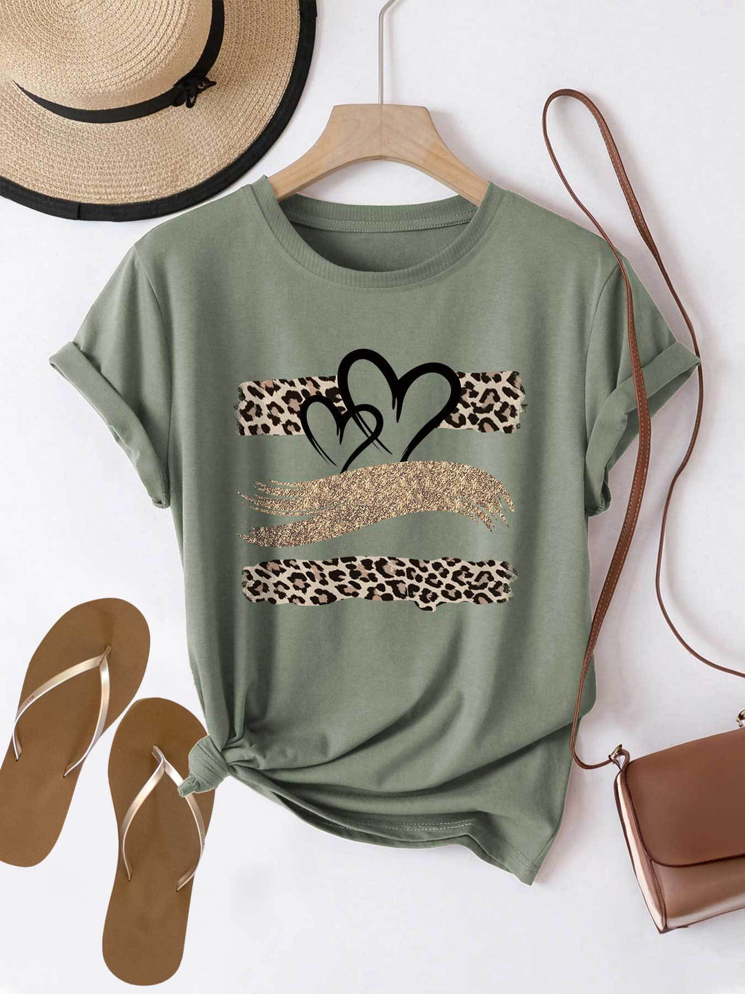 Casual T-shirt – Korte Mouw & Luipaardprint met Hartengrafiek