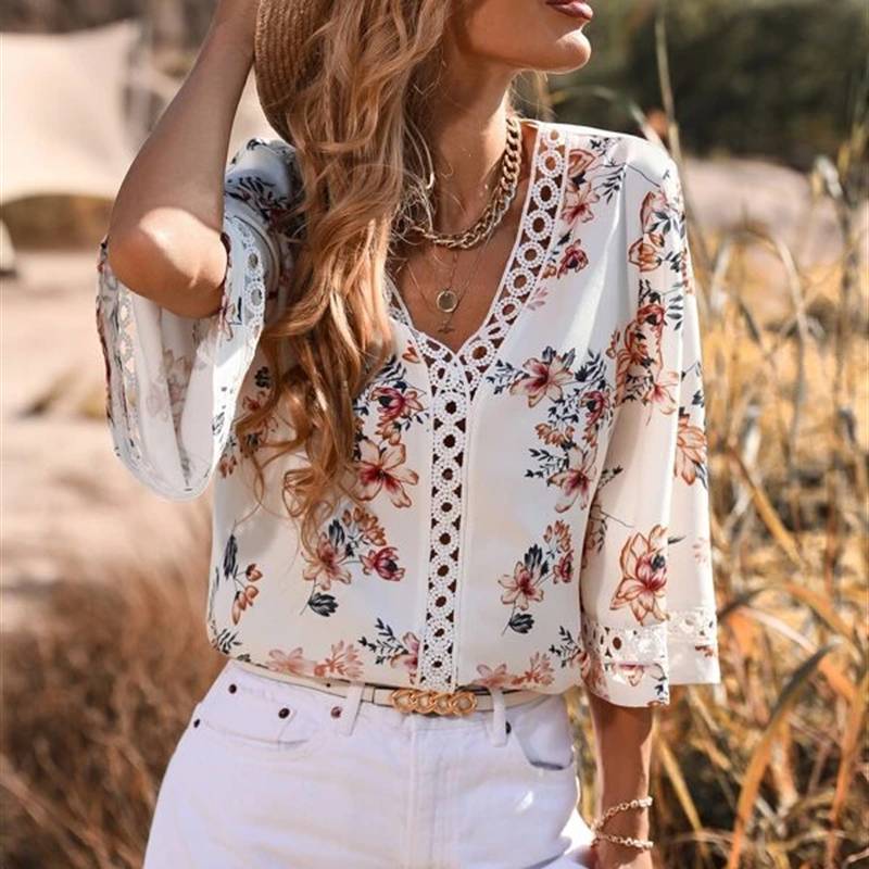Casual V-hals Shirt – Luchtige Stof & Ruimvallende Vorm