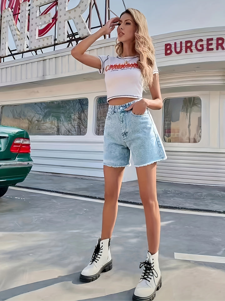 Denim Shorts – Afgefaneerde Zoom & Comfortabele Pasvorm