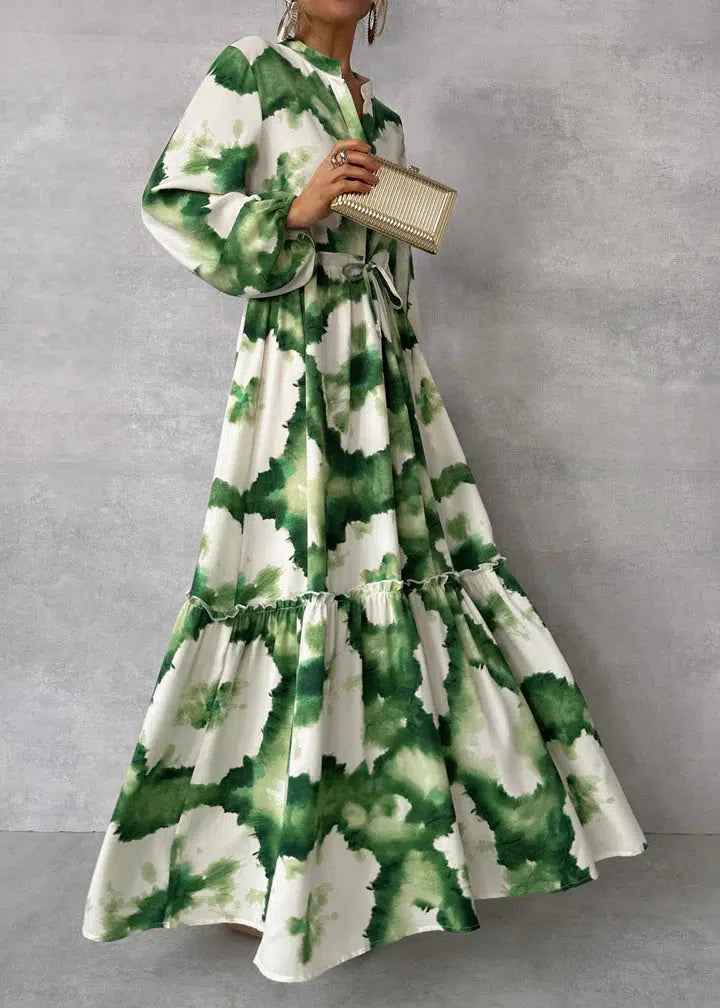 Drizella - Groene maxi jurk met lange mouwen en puntige halslijn