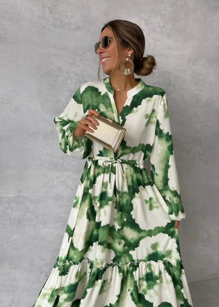 Drizella - Groene maxi jurk met lange mouwen en puntige halslijn