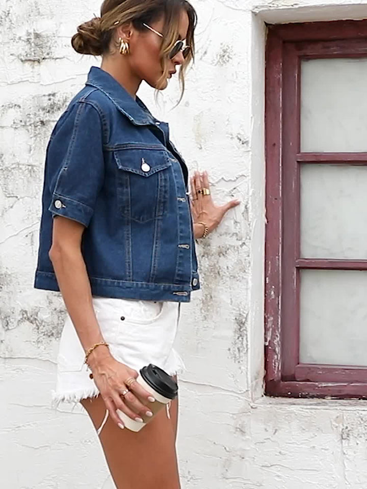 Effen denim jas - klepzakken & knoopsluiting