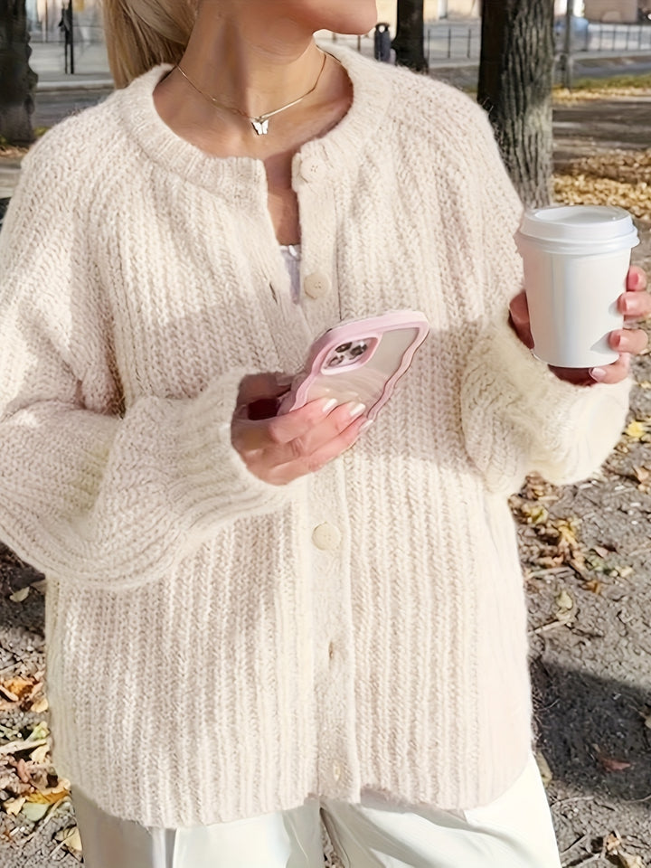 Gebreide Cardigan – Knoopsluiting & Lange Mouwen