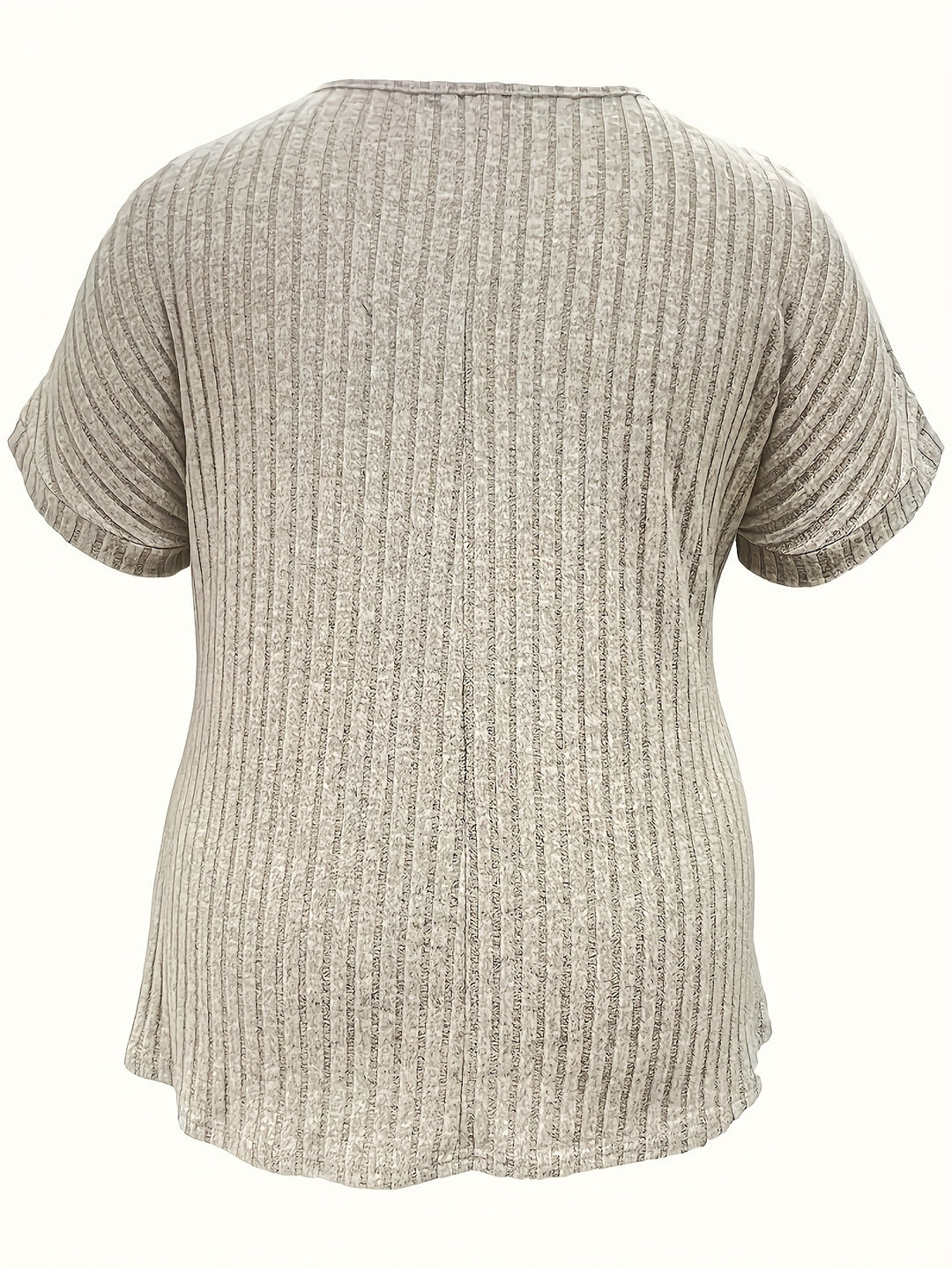 Gebreide top - V-hals en decoratieve knoopdetails