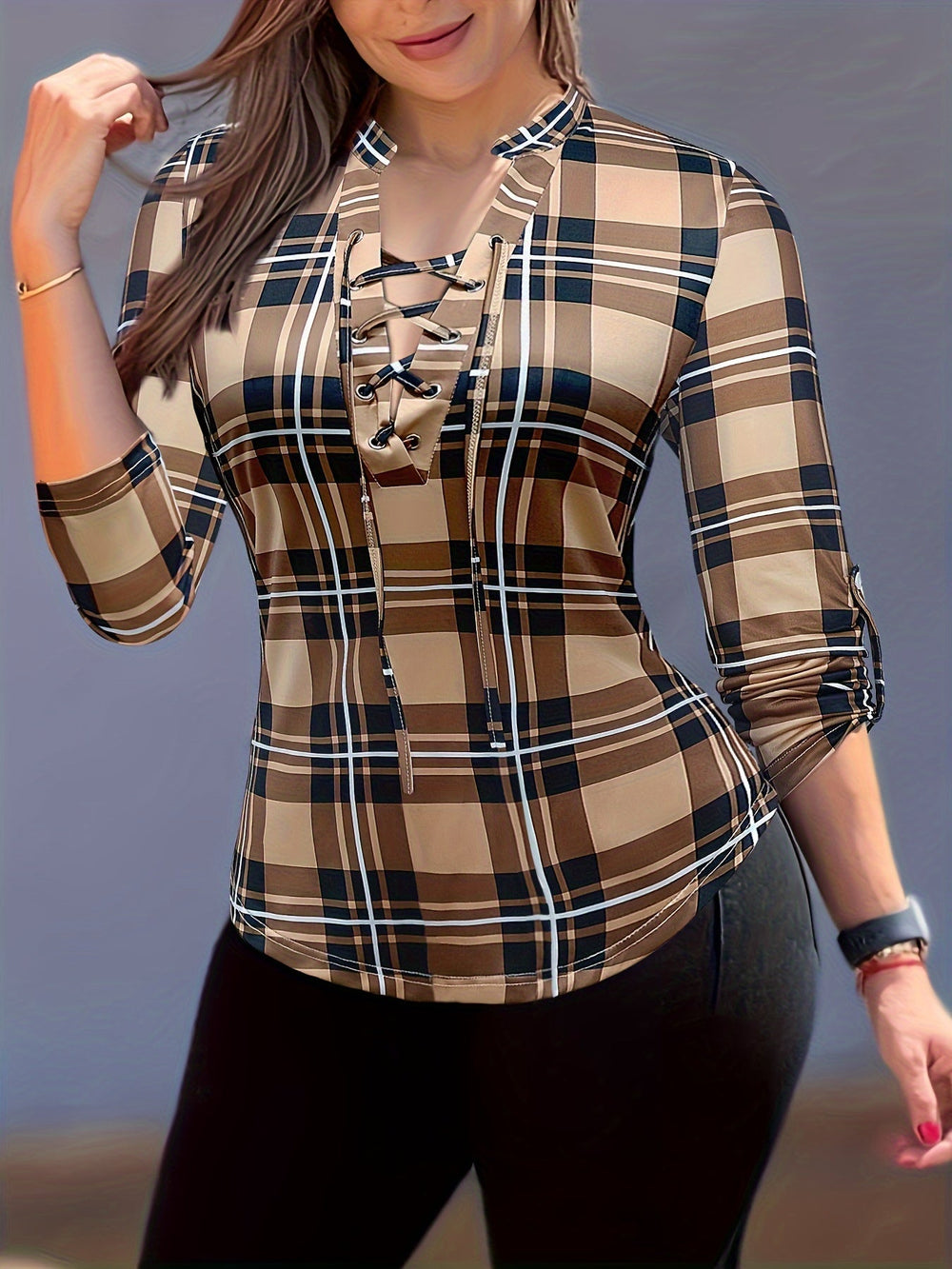 Geruite Trekkoord Blouse - V-Hals Ontwerp en Lange Mouwen