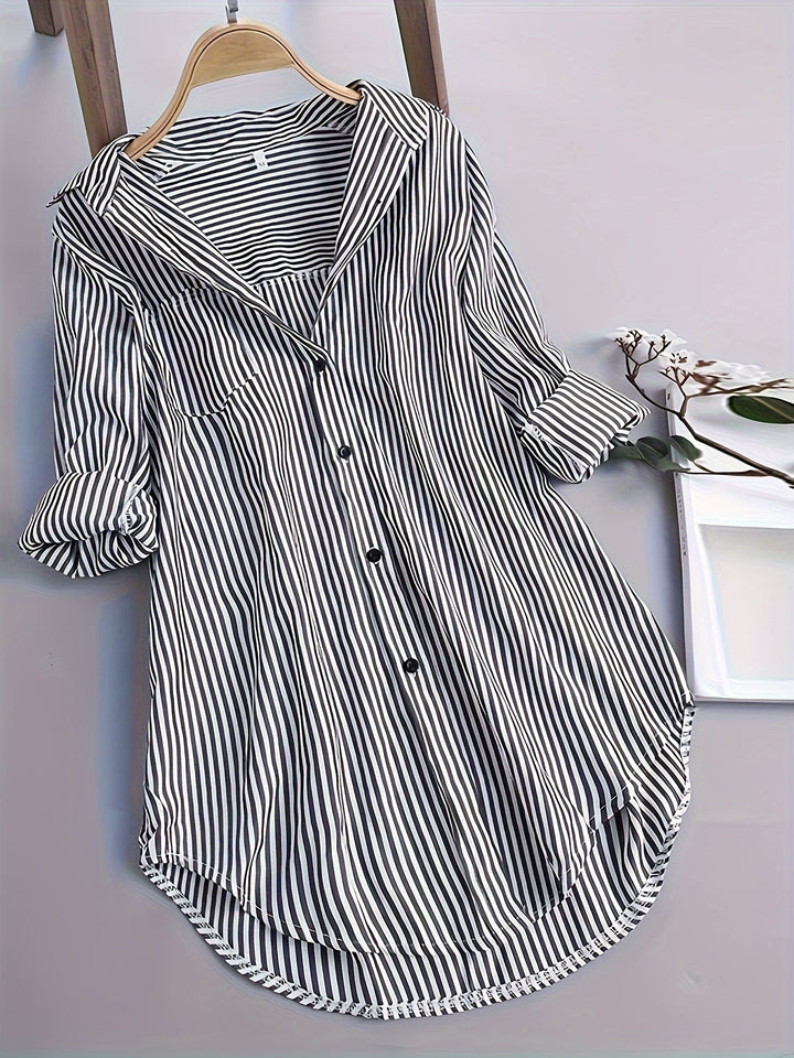 Gestreepte Shirt Met Knopen Vooraan - Curved Hem & Lange Mouwen