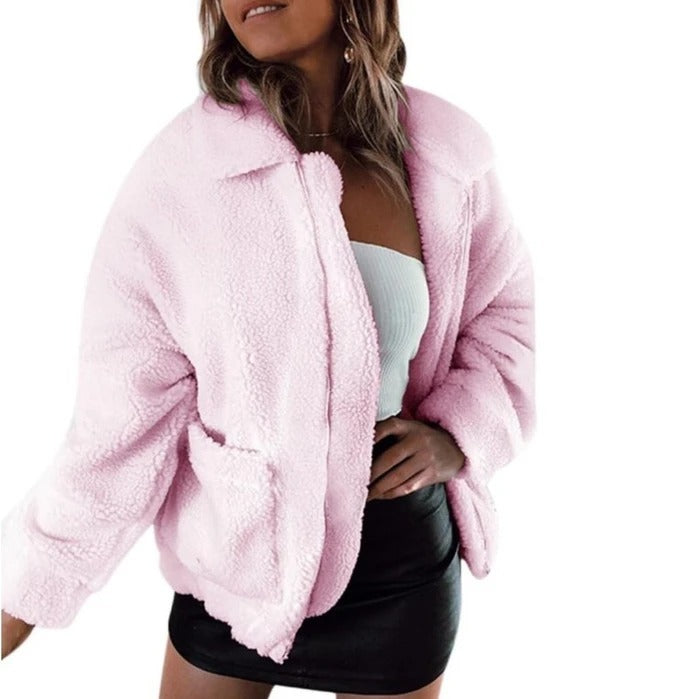 Imitatie Lamswol Jas - Oversized Vorm En Warme Isolatie