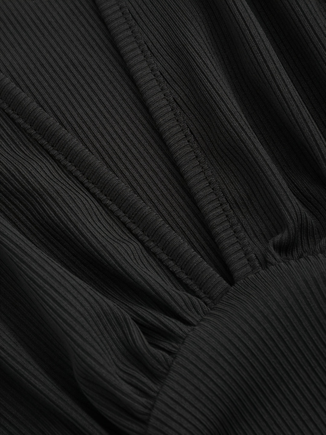 Jumpsuit – Geplooide Kraag & Wijde Pijpen Met Comfortabele Stretch