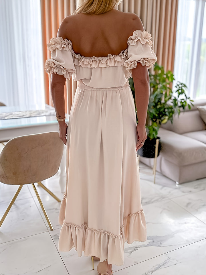 Jurk – Off-Shoulder Ontwerp & Flexibele Pasvorm
