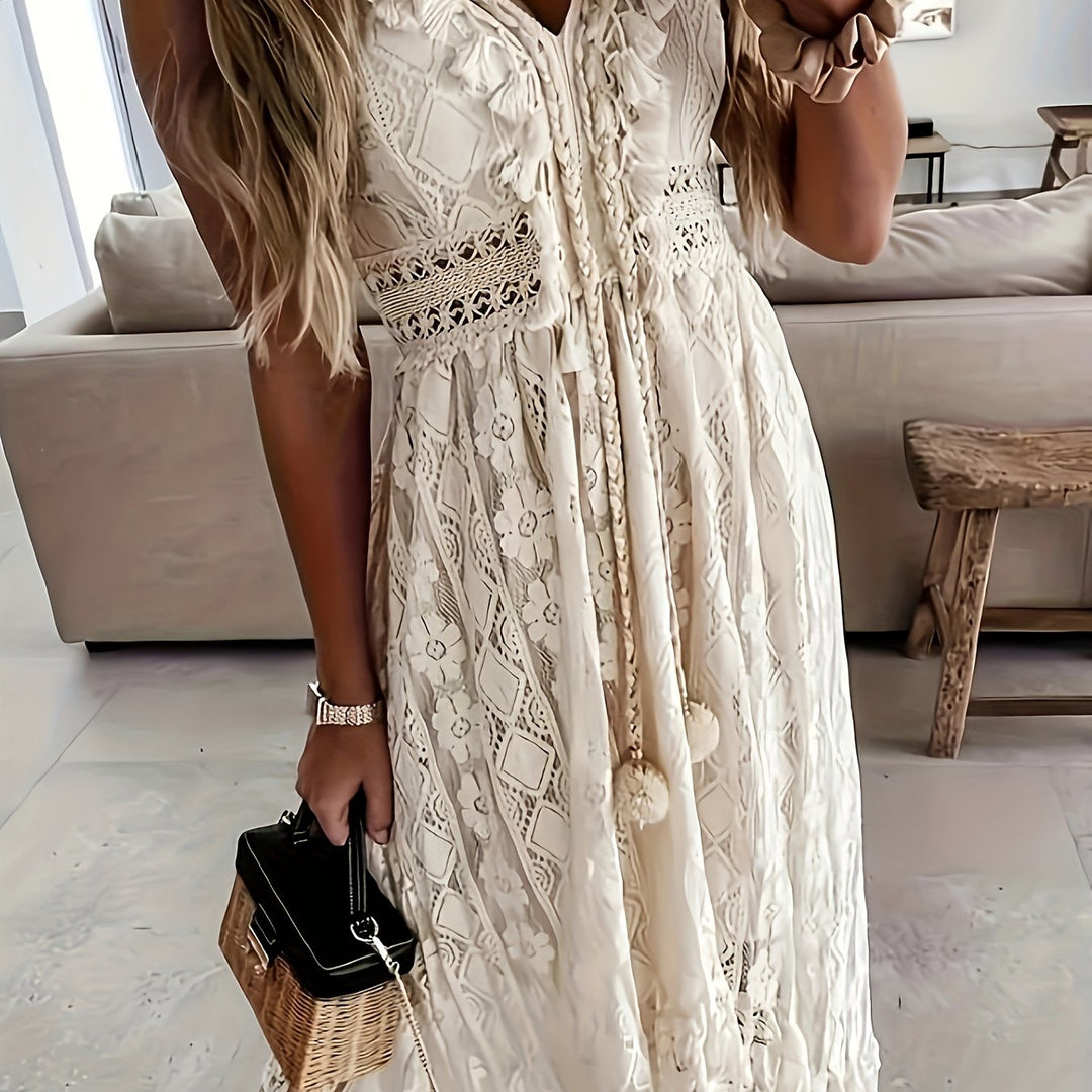 Kant Maxi Jurk – Off-Shoulder Ontwerp & Bloemenpatroon