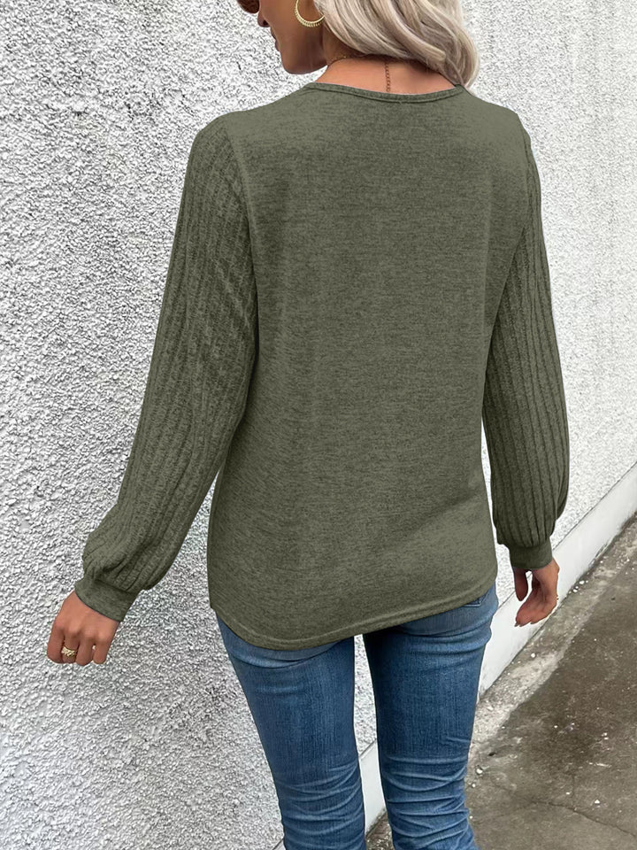 Katoen-Polyester T-shirt – V-hals & Knoopsluiting