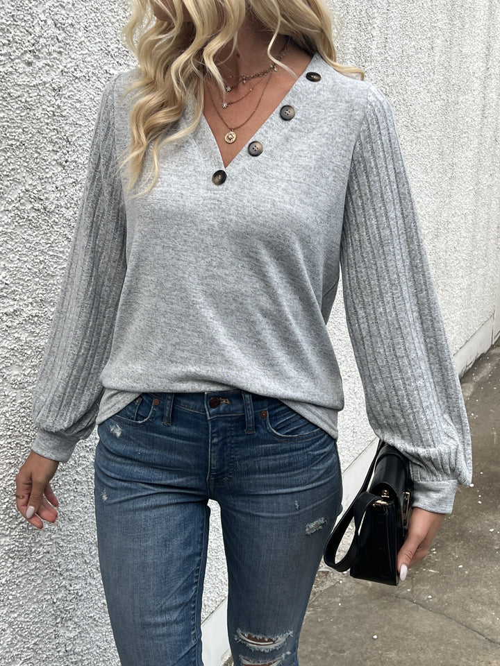 Katoen-Polyester T-shirt – V-hals & Knoopsluiting