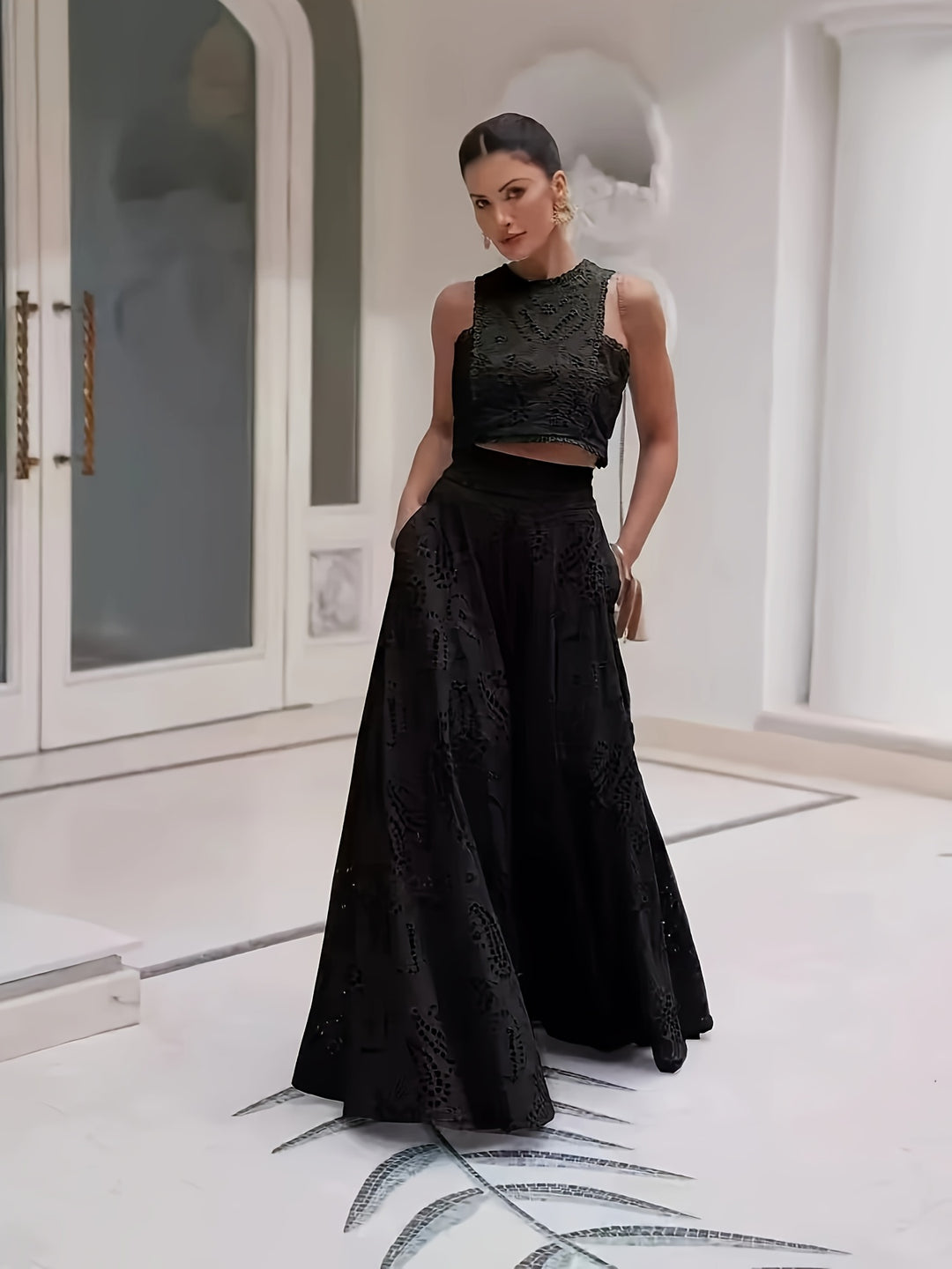 Katoenmix Rok en Korte Vest – Geborduurde Details & Comfortabele Pasvorm