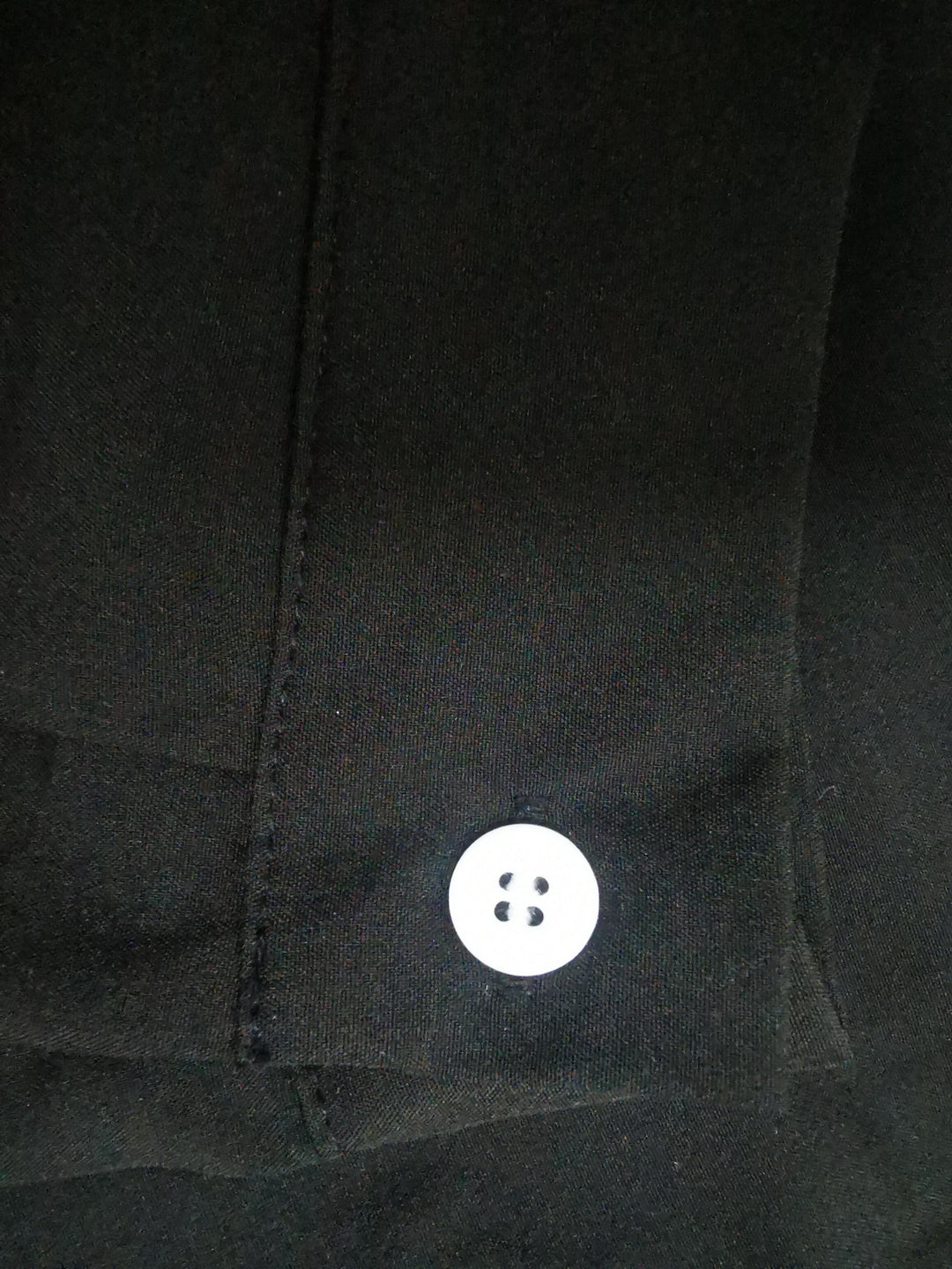 Knop Voor Shirt - Opgerolde Mouwen & Klassieke Kraag