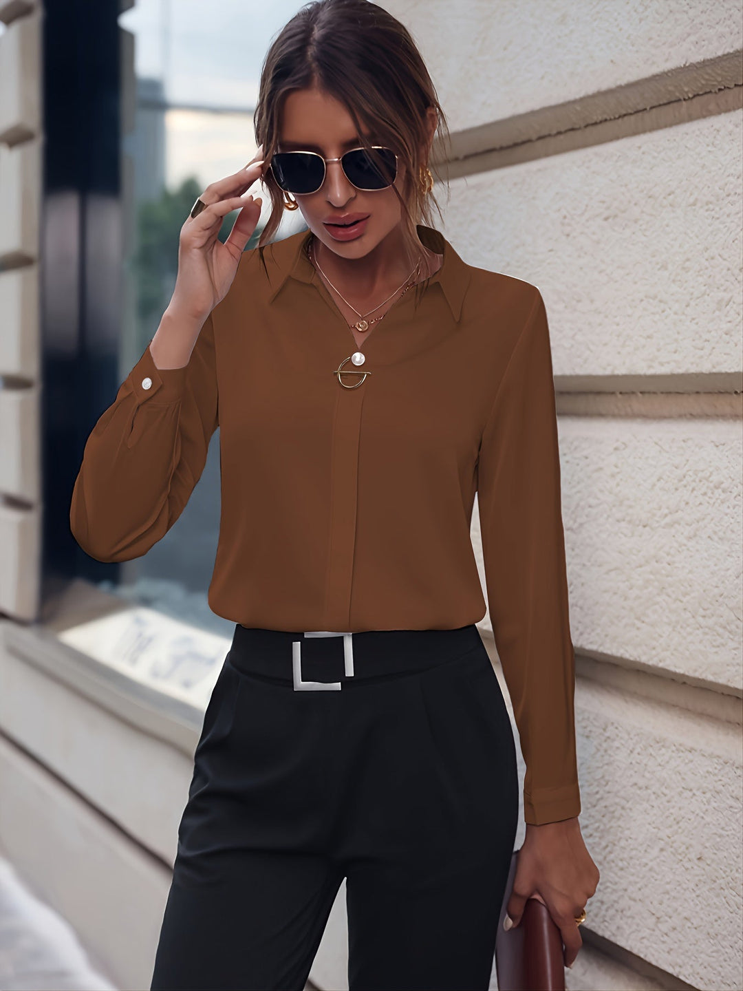 Langarm Blouse - Parelen Knopen Details & Flared Zoom Design