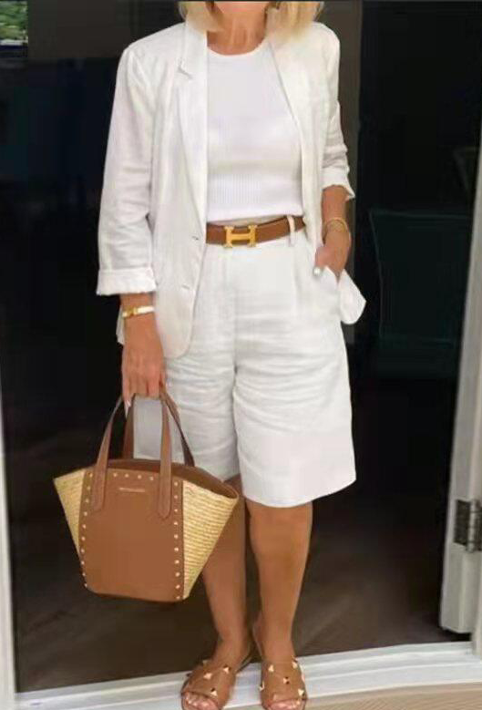 Margaret - Elegante linnen damesshort en blazer