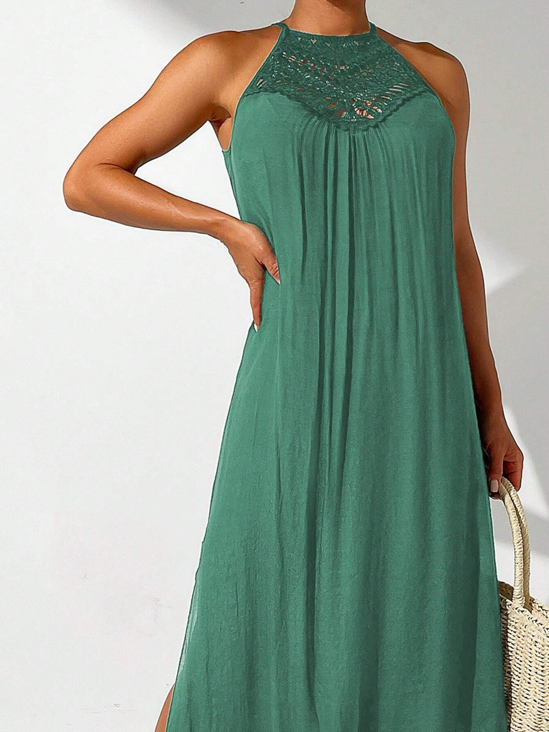 Maxi Jurk – Zijsplitten & Halterneck Ontwerp