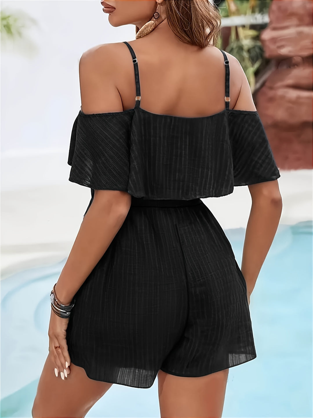 Off-Shoulder Romper met Ruffle Accenten – Comfortabele Pasvorm & Stijlvol Ontwerp