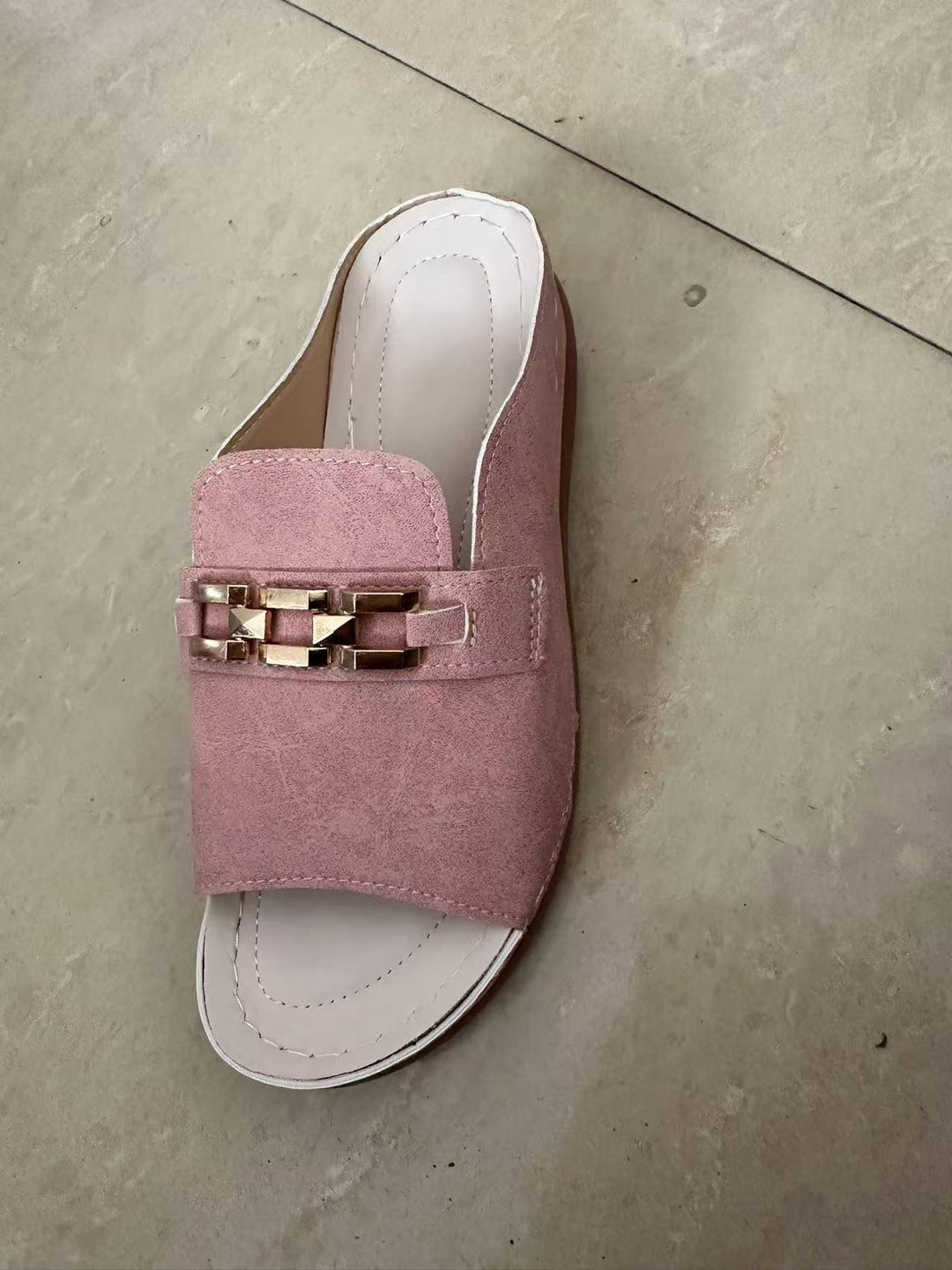 Platform Slippers – Visvormige Teen & Flexibele Zool