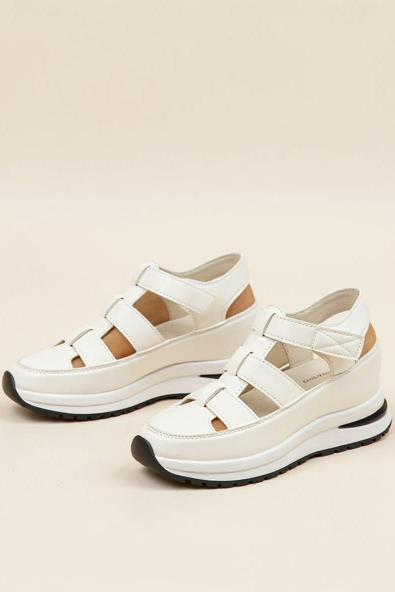 Platformsandalen – Klittenbandjes & Gewatteerde Zool