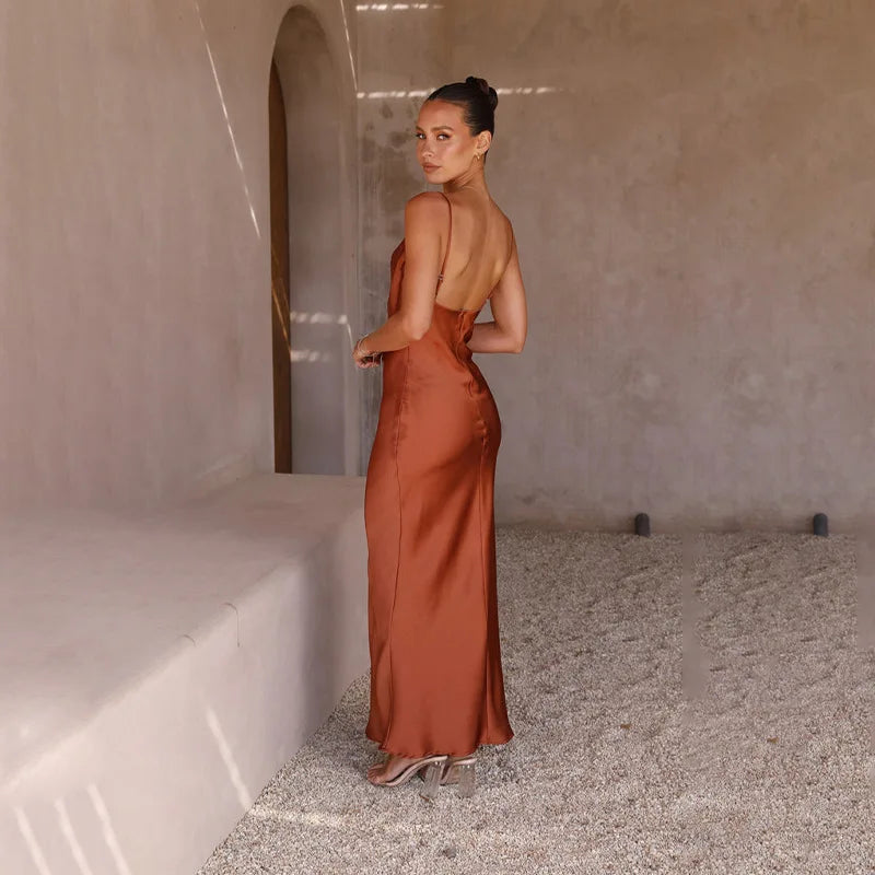 Polyestermix Maxi Jurk – Slipvorm & Extra Lange Val
