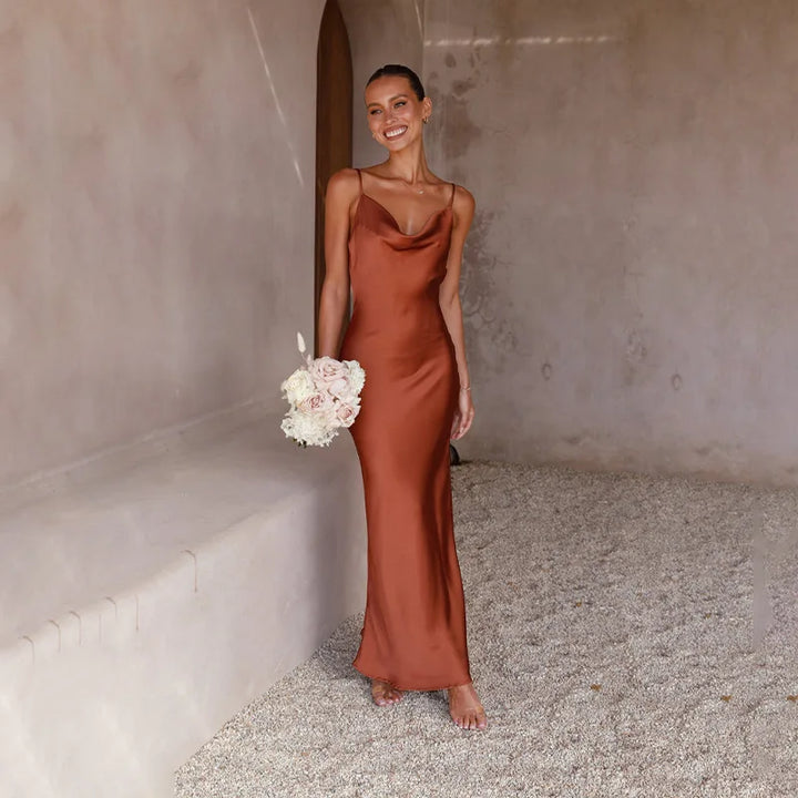Polyestermix Maxi Jurk – Slipvorm & Extra Lange Val