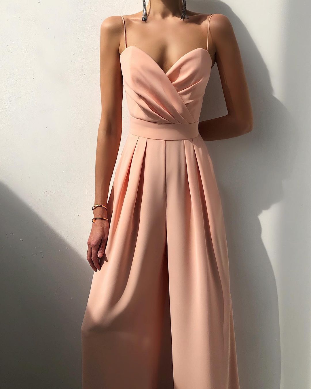 Saige - jumpsuit met rechte pijpen en hoge taille met dunne bandjes