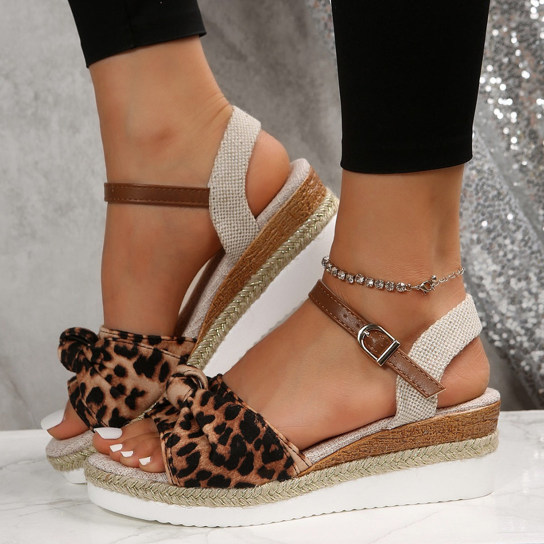 Sandalen – Dikke Zolen & Gespsluiting voor Comfortabel Loopgemak