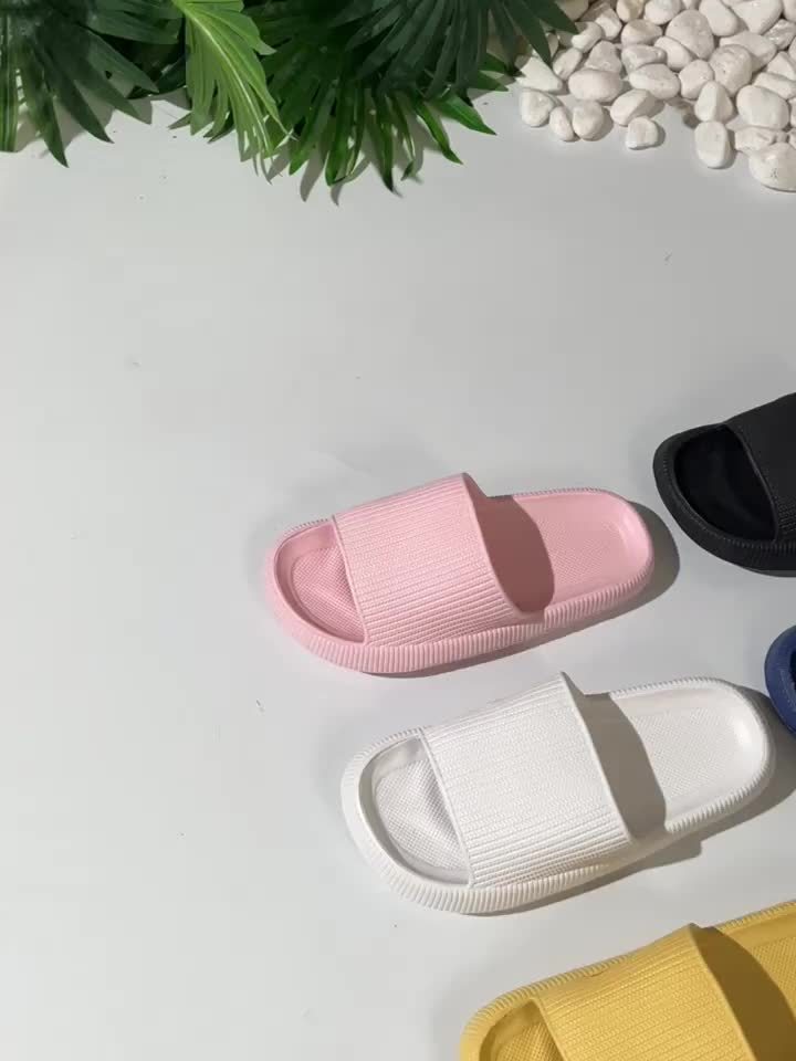 Schoenen – Lichtgewicht Ontwerp & Handwasbare Constructie