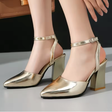 Pumps – Spitse Teen & Hak met Glitterdetails
